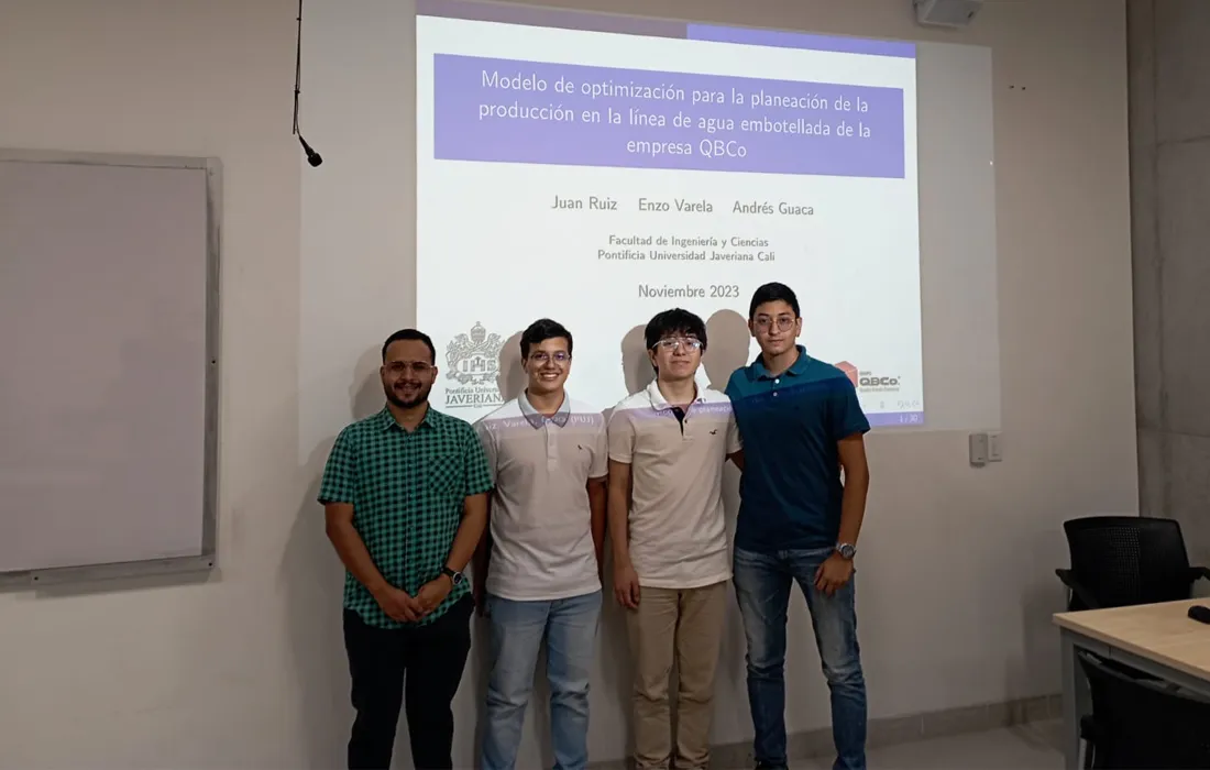 Éxito en la optimización matemática, la clase que se destaca con proyectos innovadores