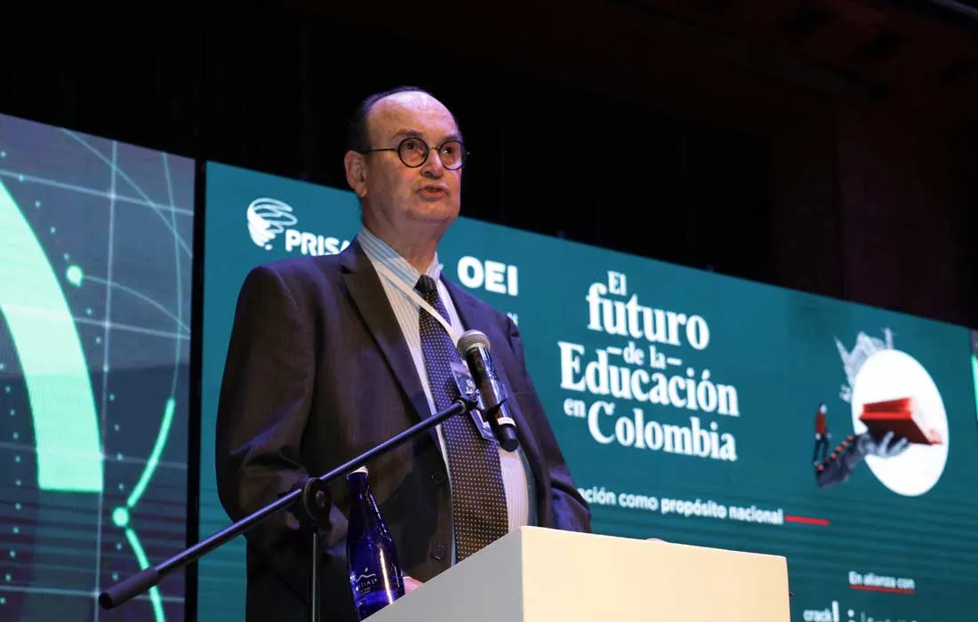 “Dime cómo educas como país y te diré quién eres y para dónde vas”, padre rector Vicente Durán Casas, S.J. “Dime cómo educas como país y te diré quién eres y para dónde vas”, padre rector Vicente Durán Casas, S.J.