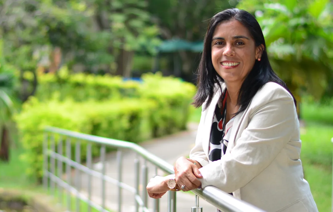 Lya Paola Sierra, directora del nuevo Departamento de Economía y Finanzas Lya Paola Sierra, directora del nuevo Departamento de Economía y Finanzas
