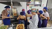 Grupo estudiantil Meraki cerró el semestre integrando a estudiantes de Mercadeo en una jornada de cocina colaborativa